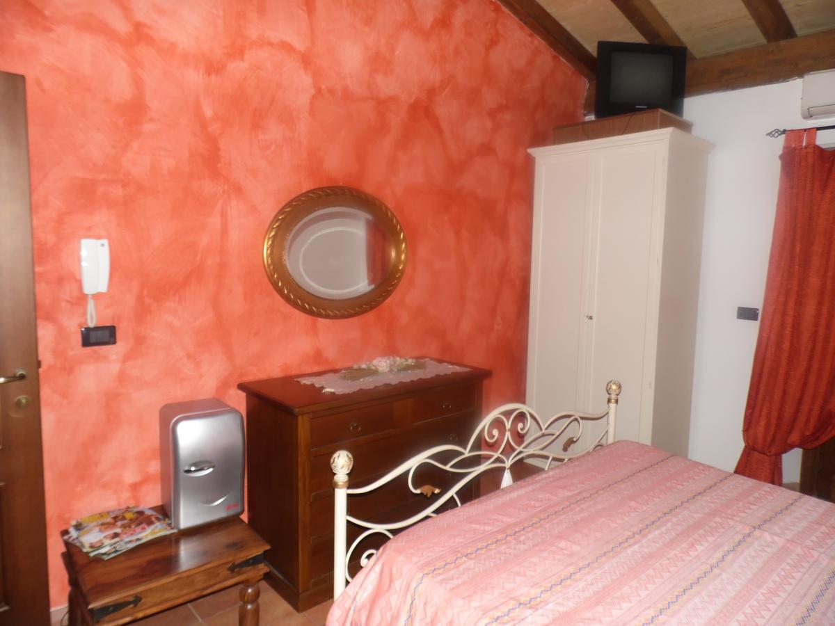 Bed and Breakfast Profumi Di Ginestre Passopisciaro Pokoj fotografie